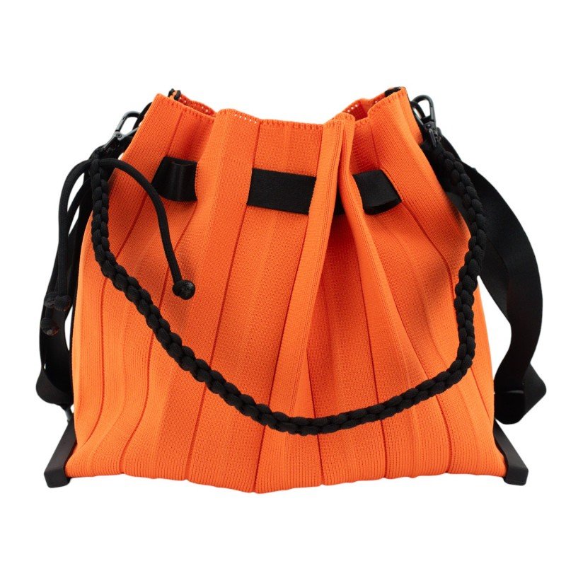 Sara Fri-Yay Solid Bucket Bag