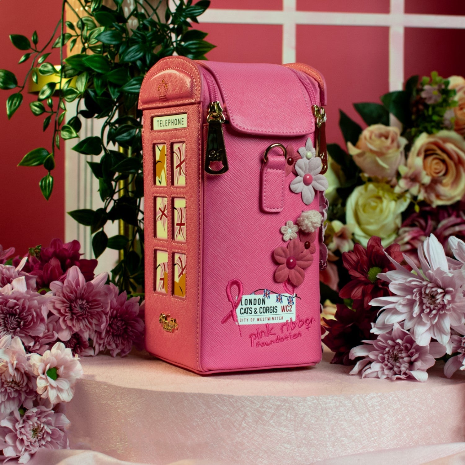 Bolso Telephone Box Vendula London Cats & Corgis Floral - Pink Ribbon Foundation - KimondoShop