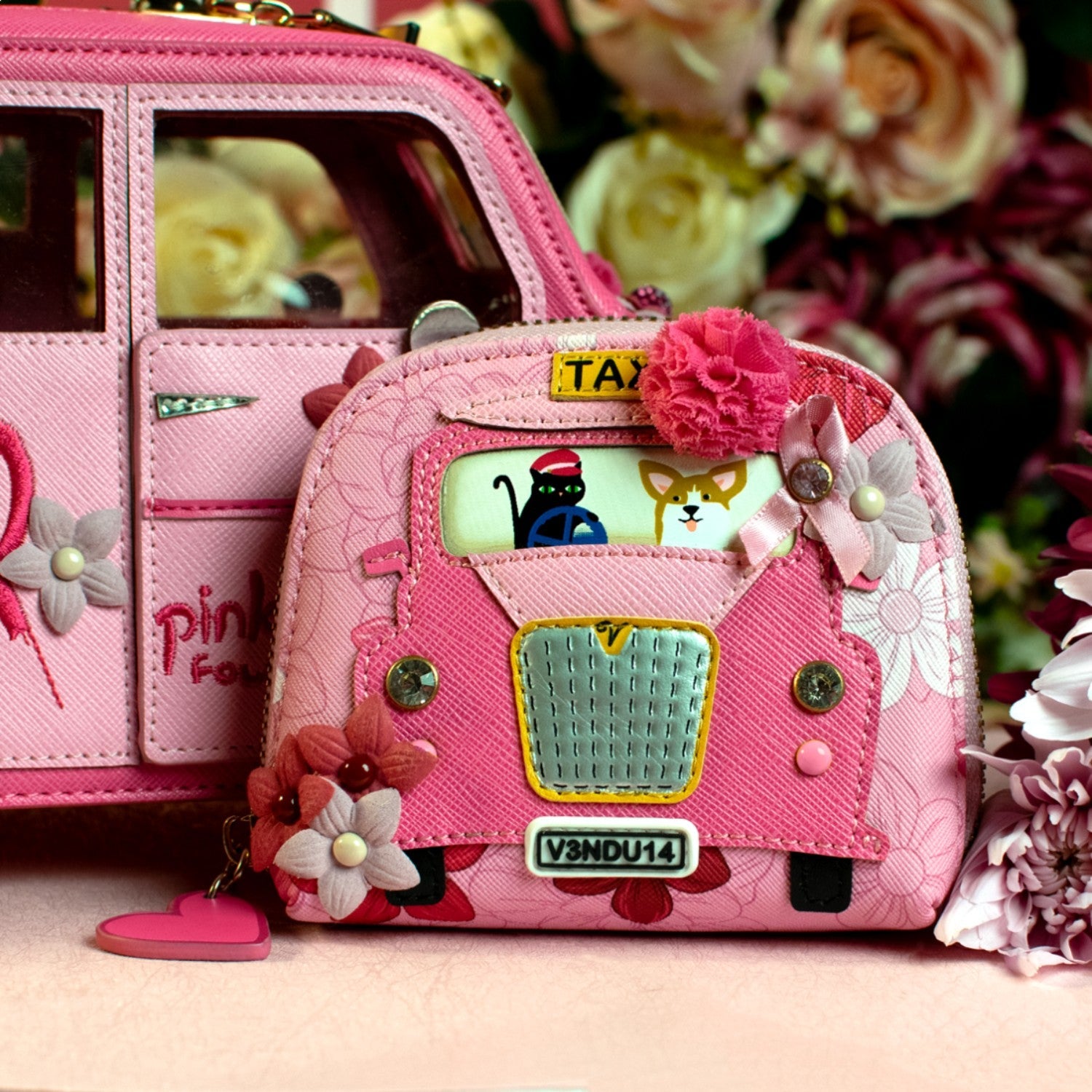 Monedero y bolsa plegable Vendula London Cats & Corgis Floral - Pink Ribbon Foundation - KimondoShop